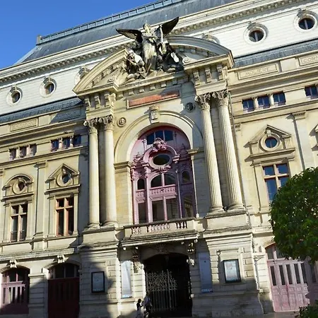 Villa Casa Simone / Bords De Loire *