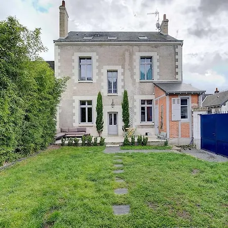 Casa Simone / Bords De Loire 别墅